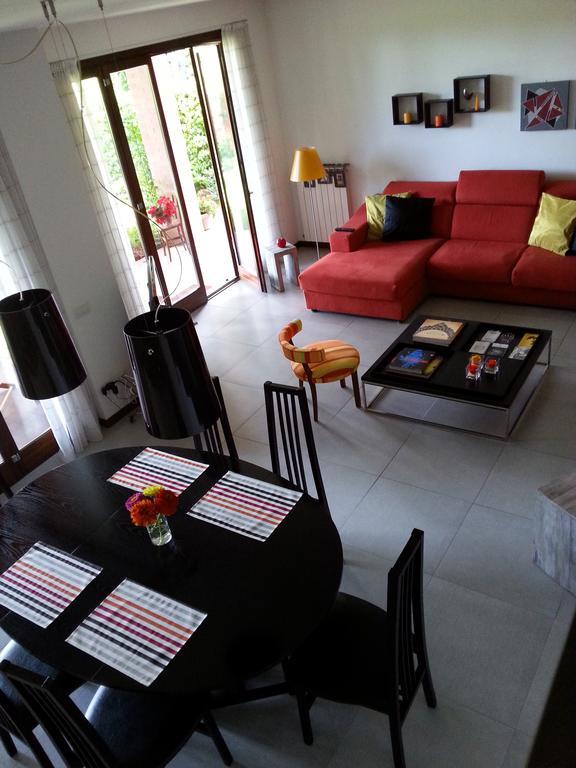 B&B Douglas House วาเรเซ ภายนอก รูปภาพ